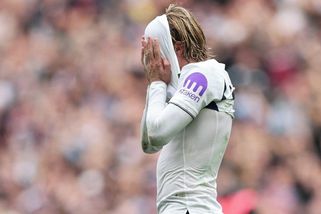 Propadák za 9 miliard. Být trenérem Tottenhamu, rval bych si vlasy, říká anglická legenda - Sport.cz